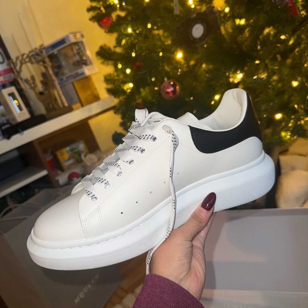 Alexander McQueen Oversized Men’s Sneakers, BRAND NEW. Never worn! Retail $590